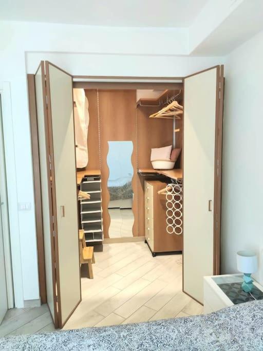 밀라노 Ampio Bilocale In Zona Porta Vittoria / Corso Lodi 아파트 외부 사진